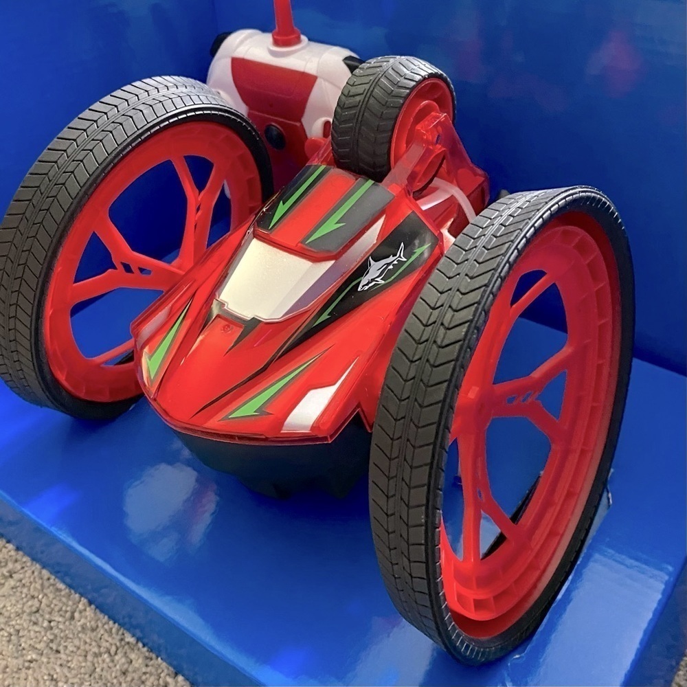 𝅺🔵 New Radio Control Rumbler With Extreme Tumbling And Spinning